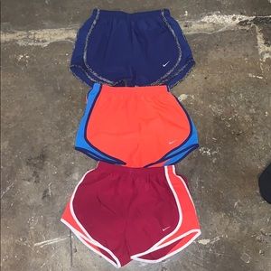 Set of 3 women’s Nike Tempo running shorts size XS